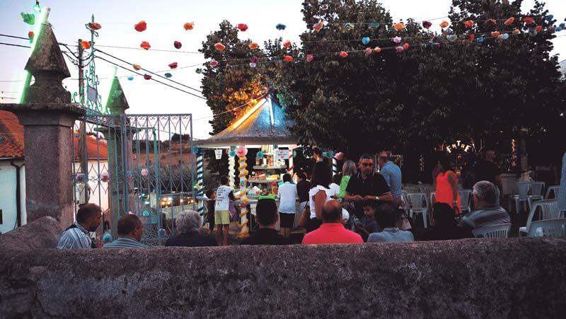 Creating a Video Diary: Artistic and Experimental Multimedia