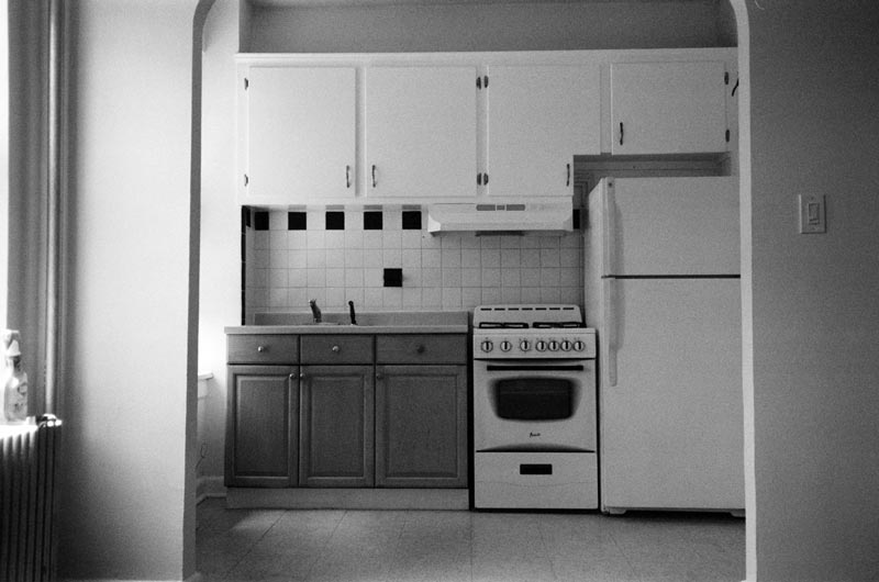 Photographing Intimacy / Choreographing Space